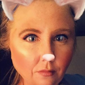 Meet your Posher, Kim